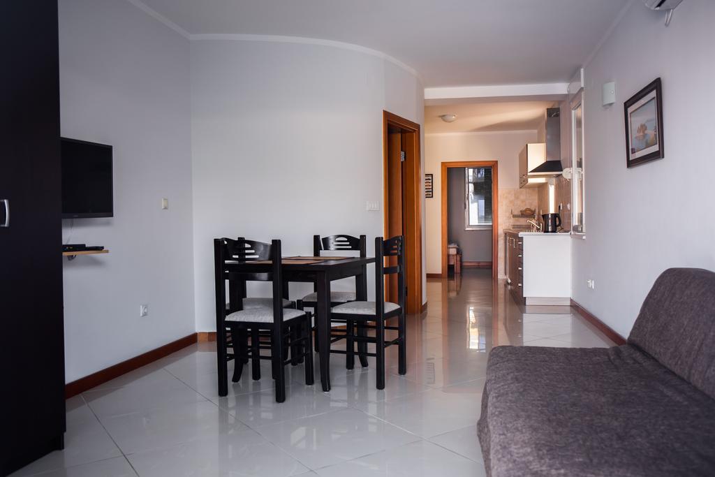 Apartments Riverside 헤르섹 외부 사진